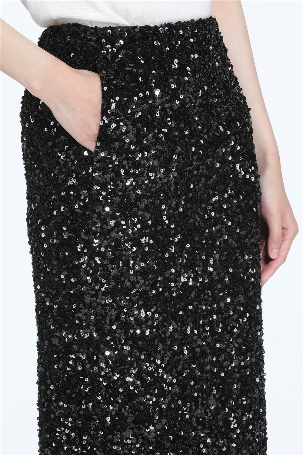26EN2M0C13159759000-5 Gonna lunga in paillettes N°21