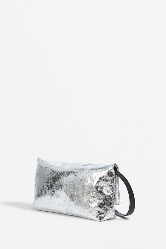 Borsa puff in pelle argento Liviana Conti