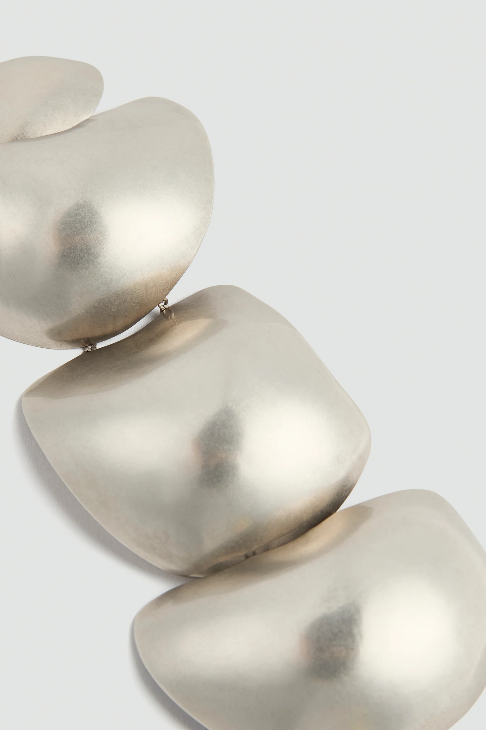 Bracciale “Kendall” con Moduli Scultorei Organici