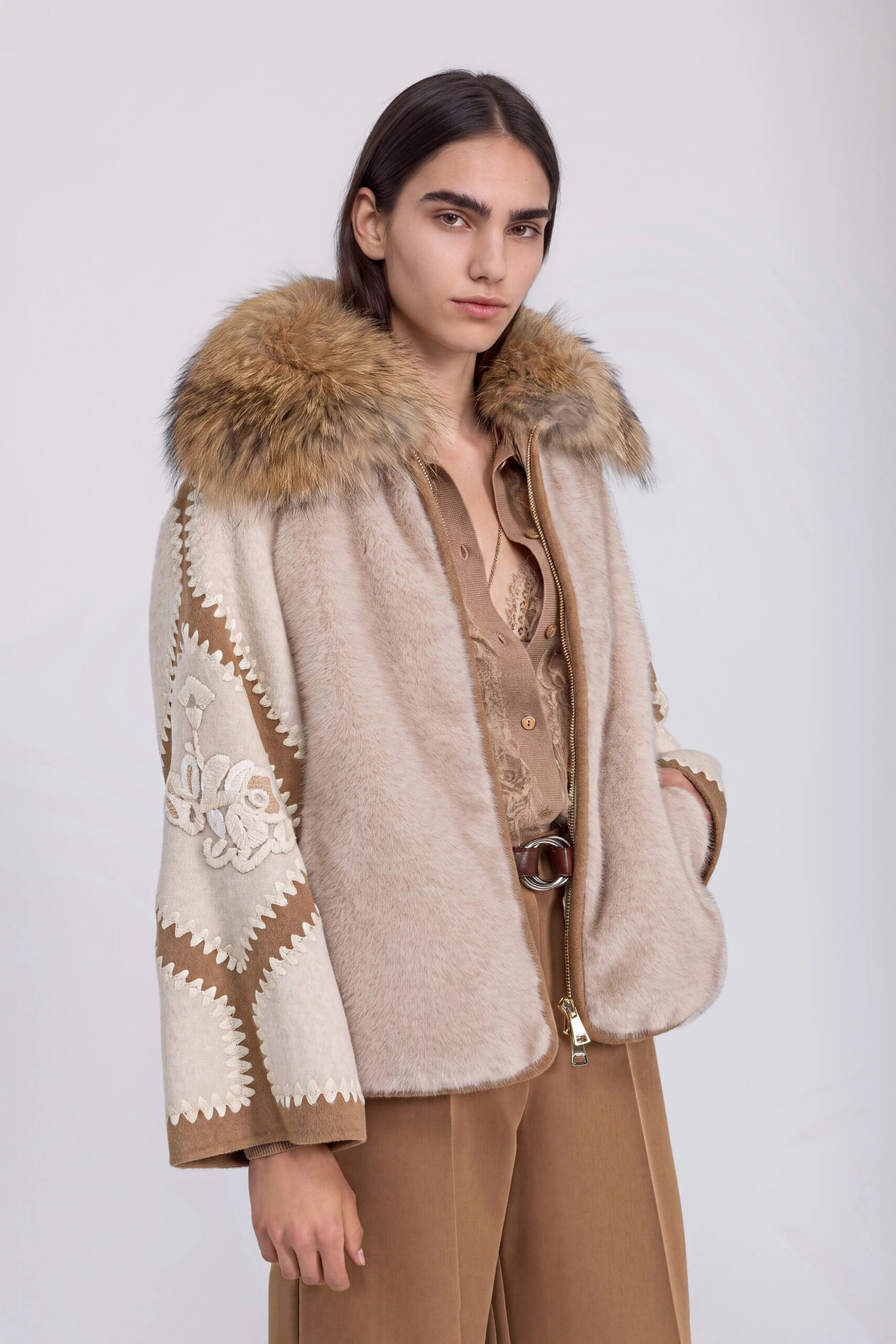 Pelliccia Ecologica con Maniche Patchwork e Collo in Murmasky Ermanno Firenze